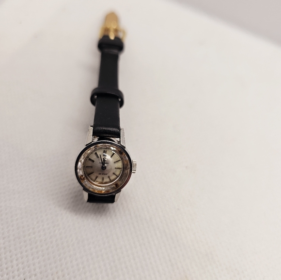 Omega Deville Ladies Watch - Picture 10 of 12